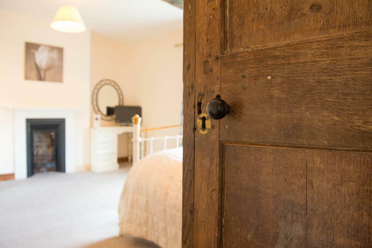Moreton Hall Farm Bed and Breakfast Newport  Exterior foto